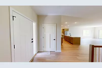 2804 Oak Lawn Drive, Northfield, MN 55057 - Photo 8