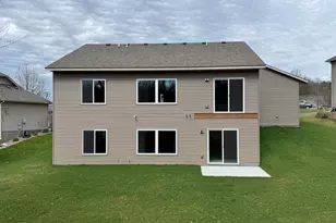 2804 Oaklawn Dr, Northfield, MN 55057 - Photo 4