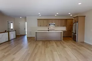 2804 Oaklawn Dr, Northfield, MN 55057 - Photo 10