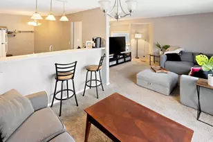 11553 Carriage Ct, Eden Prairie, MN 55344 - Photo 6