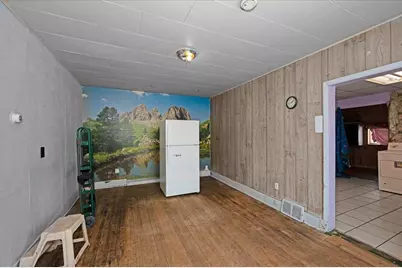 1109 Banks Avenue, Superior, WI 54880 - Photo 4