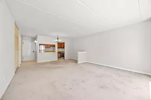 10411 Cedar Lake Rd, Minnetonka, MN 55305 - Photo 12