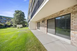 10411 Cedar Lake Rd, Minnetonka, MN 55305 - Photo 12