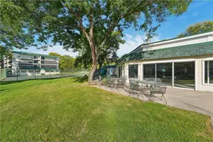 10411 Cedar Lake Rd, Minnetonka, MN 55305 - Photo 36