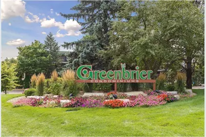 10411 Cedar Lake Road #213, Minnetonka, MN 55305 - Photo 2