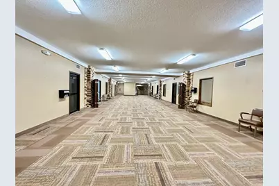 125 W Lincoln Avenue #Suite 20, Fergus Falls, MN 56537 - Photo 4