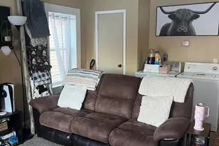 607 1/2 3rd St NE, Little Falls, MN 56345 - Photo 2