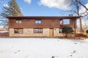 1101 Faribault Rd, Faribault, MN 55021 - Photo 2