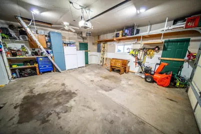 805 5th Avenue NW, Dodge Center, MN 55927 - Photo 30