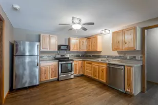 8717 Demontreville Trail N, Lake Elmo, MN 55042 - Photo 40