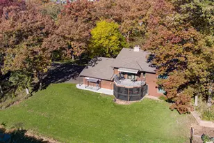 8717 Demontreville Trail N, Lake Elmo, MN 55042 - Photo 6