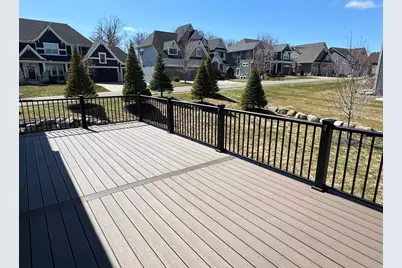 5855 Zanzibar Lane N, Plymouth, MN 55446 - Photo 40