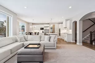 5855 Zanzibar Ln N, Plymouth, MN 55446 - Photo 4