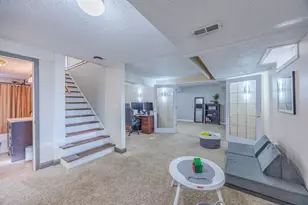 2 Belvidere St E, Saint Paul, MN 55107 - Photo 26