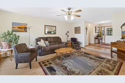 30190 Terryll Street, Lindstrom, MN 55045 - Photo 24