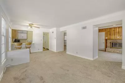 6424 Baker Avenue NE, Fridley, MN 55432 - Photo 2