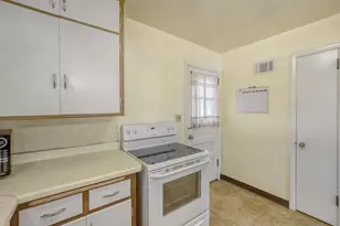 6424 Baker Ave NE, Fridley, MN 55432 - Photo 6