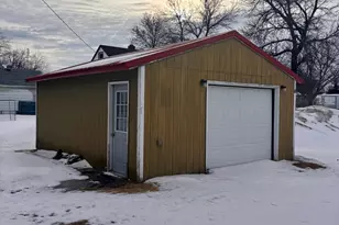 113 E Ash St, Parkers Prairie, MN 56361 - Photo 18