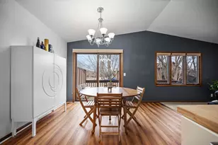 2628 Sumac Ct, White Bear Lake, MN 55110 - Photo 8