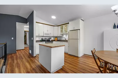 2628 Sumac Court, White Bear Lake, MN 55110 - Photo 12