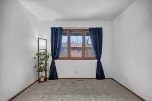 2628 Sumac Ct, White Bear Lake, MN 55110 - Photo 16