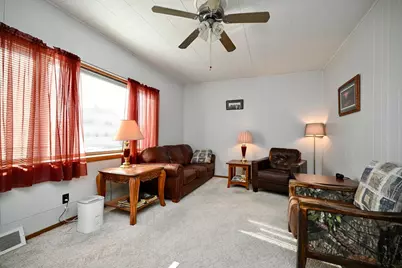 518 E 3rd Street, Winona, MN 55987 - Photo 4