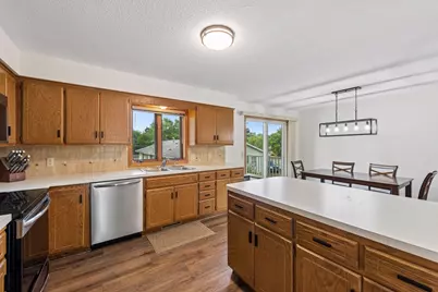 605 E 70th Street, Richfield, MN 55423 - Photo 8