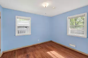 10409 Upton Ave S, Bloomington, MN 55431 - Photo 12