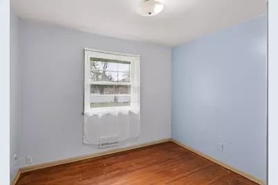 10409 Upton Avenue S, Bloomington, MN 55431 - Photo 10