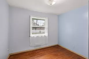 10409 Upton Ave S, Bloomington, MN 55431 - Photo 10