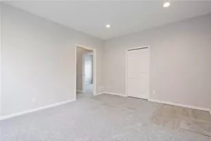 298 Jenks Ave, Saint Paul, MN 55130 - Photo 4