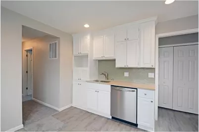 298 Jenks Avenue, Saint Paul, MN 55130 - Photo 18