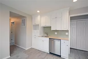 298 Jenks Ave, Saint Paul, MN 55130 - Photo 18