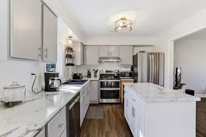 1497 Westview Drive, Hastings, MN 55033 - Photo 10