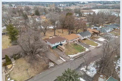 1715 Louise Avenue, Saint Paul, MN 55106 - Photo 6