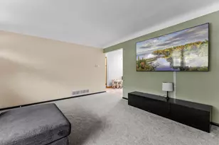 1715 Louise Ave, Saint Paul, MN 55106 - Photo 18