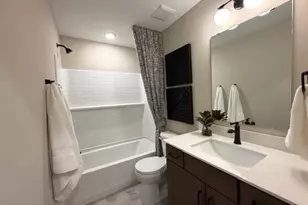 1649 Lund Way, Shakopee, MN 55379 - Photo 14