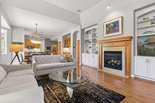 7660 Woodview Ct, Edina, MN 55439 - Photo 12