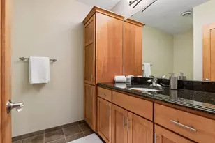 7660 Woodview Ct, Edina, MN 55439 - Photo 32