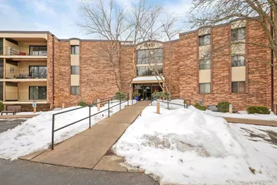 10451 Greenbrier Road #211, Minnetonka, MN 55305 - Photo 1
