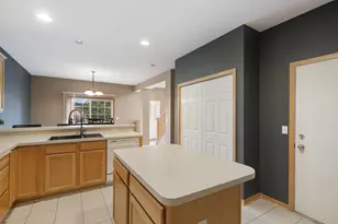 11122 Aberdeen St NE, Blaine, MN 55449 - Photo 16