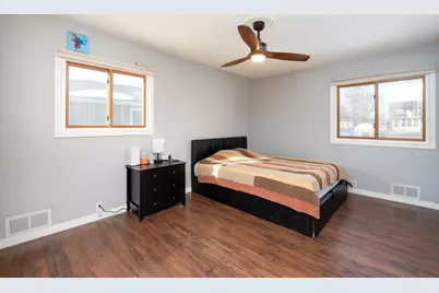 232 W Skyline Court, Mankato, MN 56001 - Photo 12