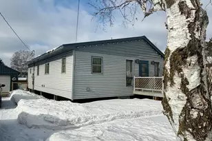 5483 Carnation Ave, Virginia, MN 55792 - Photo 2