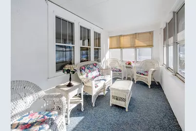 1625 Thomas Avenue, Saint Paul, MN 55104 - Photo 2