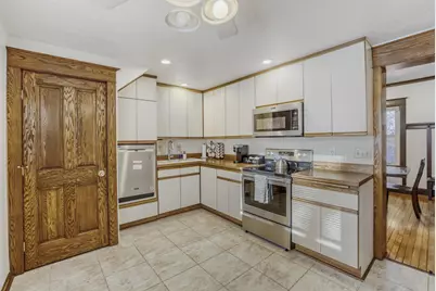 401 Highway 7, Excelsior, MN 55331 - Photo 4