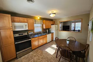 307 4th Ave W, Lamberton, MN 56152 - Photo 6