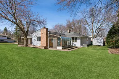 2201 Tamarack Lane, Burnsville, MN 55337 - Photo 8