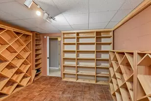 2201 Tamarack Ln, Burnsville, MN 55337 - Photo 34