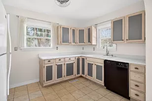 2780 Hamlet Ave N, Oakdale, MN 55128 - Photo 8