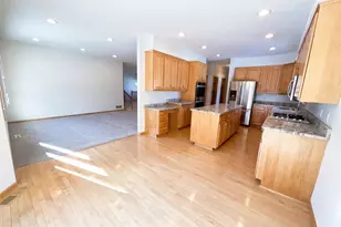 4298 Balsam Ln N, Plymouth, MN 55441 - Photo 10